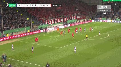1743552467089010443.gif